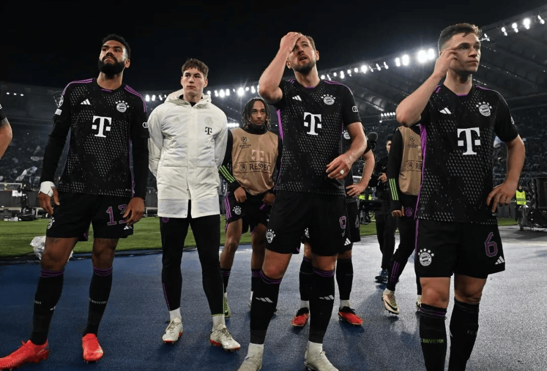 法兰克福vs沃尔夫斯堡：格策、堂安律首发，埃里克森、马耶尔出战（法兰克福战沃尔夫斯堡：格策、堂安律首发，埃里克森、马耶尔披挂上阵）