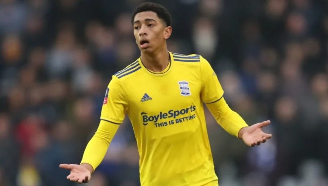 官方：荷甲第14轮阿贾克斯vs格罗宁根将于周二闭门进行（官方宣布：荷甲第14轮阿贾克斯对格罗宁根周二空场进行）