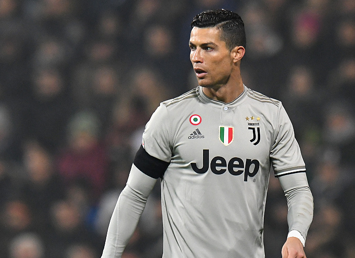 米兰达：很少有人能和斯帕莱蒂关系好，他的为人我还是不说了（米兰达：能与斯帕莱蒂相处融洽的人很少，他的人品我不便评价）