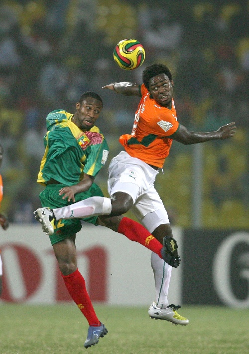 塞尔塔社媒玩梗曼联：五连胜在手，做我们的剪头哥就可以理发了（塞尔塔社媒调侃曼联：拿下五连胜，当我们的“剪头哥”就能理发）