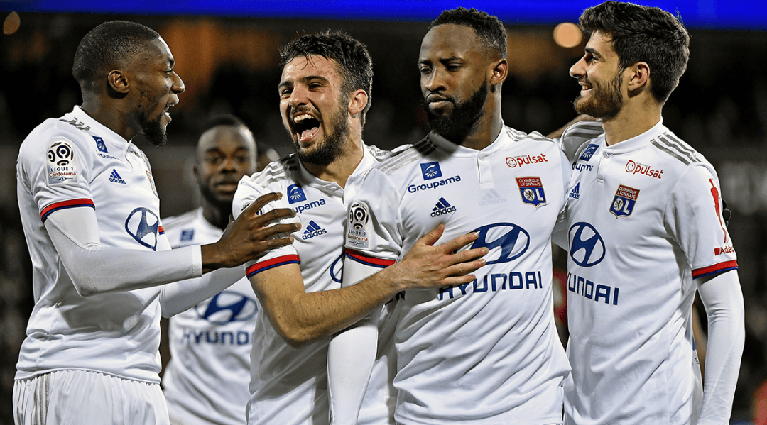 足球欧洲杯倒计时50天，多队提前公布名单（欧洲杯进入50天倒计时，多支球队抢先公布大名单）